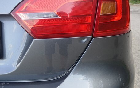 Volkswagen Jetta VI, 2012 год, 900 000 рублей, 14 фотография