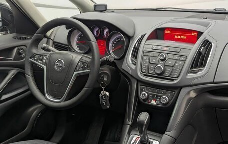 Opel Zafira C рестайлинг, 2012 год, 1 070 000 рублей, 10 фотография