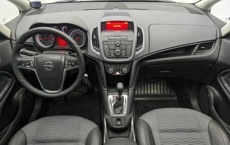 Opel Zafira C рестайлинг, 2012 год, 1 070 000 рублей, 11 фотография