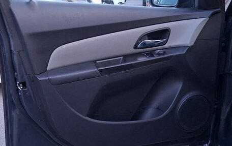 Chevrolet Cruze II, 2014 год, 890 000 рублей, 8 фотография