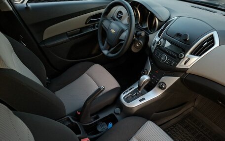 Chevrolet Cruze II, 2014 год, 890 000 рублей, 13 фотография