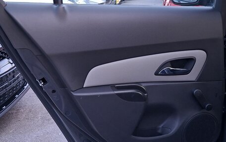 Chevrolet Cruze II, 2014 год, 890 000 рублей, 10 фотография