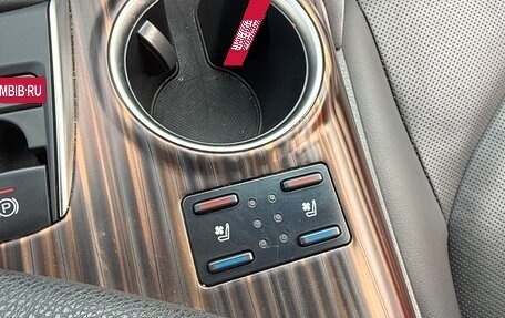 Toyota Camry, 2019 год, 3 450 рублей, 11 фотография