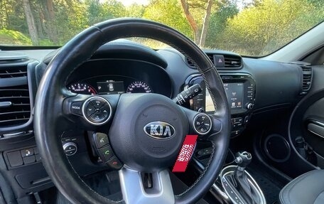 KIA Soul II рестайлинг, 2017 год, 2 000 000 рублей, 13 фотография