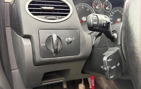 Ford Focus II рестайлинг, 2007 год, 240 000 рублей, 9 фотография