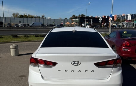 Hyundai Sonata VII, 2017 год, 2 000 000 рублей, 3 фотография