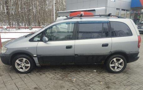 Opel Zafira A рестайлинг, 2003 год, 260 000 рублей, 3 фотография