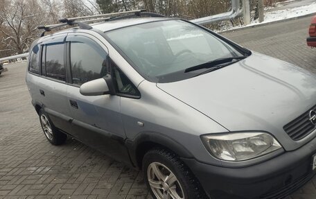 Opel Zafira A рестайлинг, 2003 год, 260 000 рублей, 4 фотография