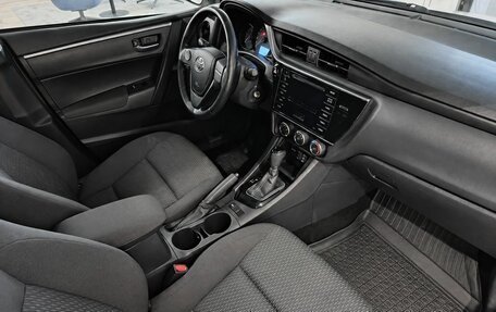 Toyota Corolla, 2018 год, 1 649 000 рублей, 8 фотография