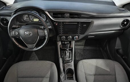 Toyota Corolla, 2018 год, 1 649 000 рублей, 12 фотография