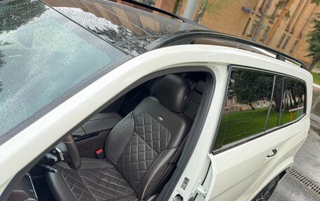 Mercedes-Benz GLS, 2017 год, 4 490 000 рублей, 27 фотография
