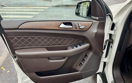 Mercedes-Benz GLS, 2017 год, 4 490 000 рублей, 26 фотография