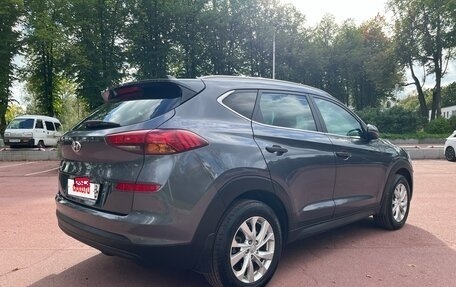 Hyundai Tucson III, 2018 год, 2 400 000 рублей, 8 фотография