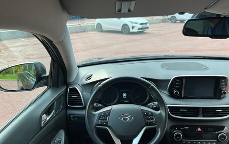 Hyundai Tucson III, 2018 год, 2 400 000 рублей, 26 фотография
