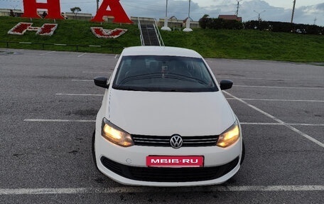Volkswagen Polo VI (EU Market), 2011 год, 350 000 рублей, 2 фотография