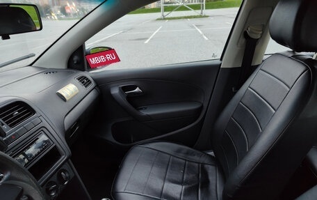 Volkswagen Polo VI (EU Market), 2011 год, 350 000 рублей, 18 фотография