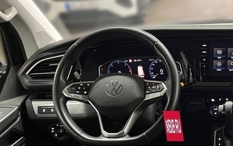 Volkswagen Multivan T6 рестайлинг, 2023 год, 8 900 000 рублей, 8 фотография