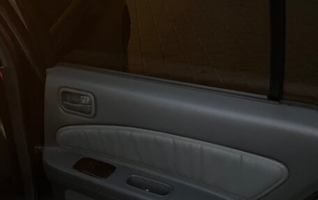 Nissan Maxima IV, 1997 год, 325 000 рублей, 8 фотография