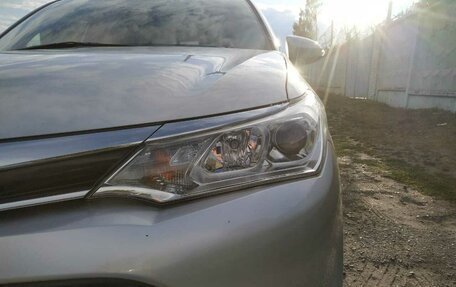 Toyota Corolla, 2017 год, 1 350 000 рублей, 3 фотография