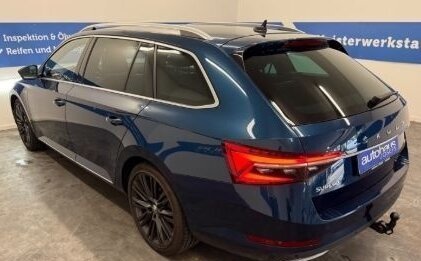 Skoda Superb III рестайлинг, 2023 год, 3 329 494 рублей, 2 фотография