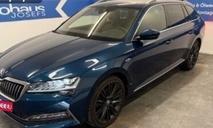 Skoda Superb III рестайлинг, 2023 год, 3 329 494 рублей, 1 фотография