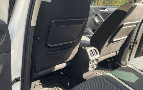 Volkswagen Tiguan II, 2019 год, 3 950 000 рублей, 11 фотография