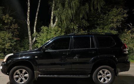 Toyota Land Cruiser Prado 120 рестайлинг, 2004 год, 1 645 000 рублей, 11 фотография