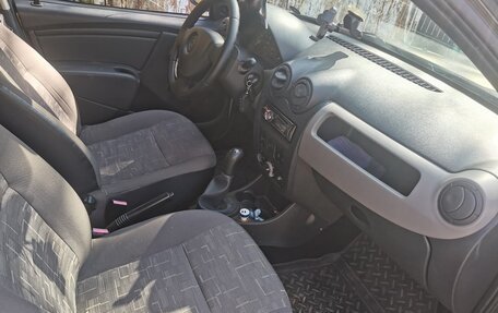 Renault Sandero I, 2010 год, 500 000 рублей, 5 фотография