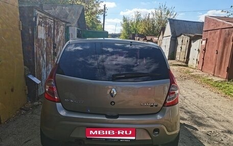Renault Sandero I, 2010 год, 500 000 рублей, 2 фотография