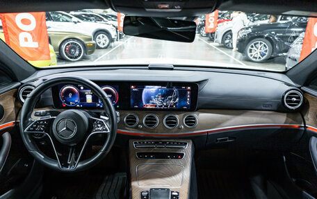 Mercedes-Benz E-Класс, 2021 год, 3 999 700 рублей, 29 фотография