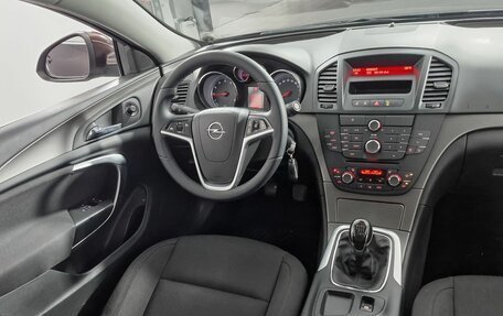 Opel Insignia II рестайлинг, 2012 год, 839 000 рублей, 11 фотография