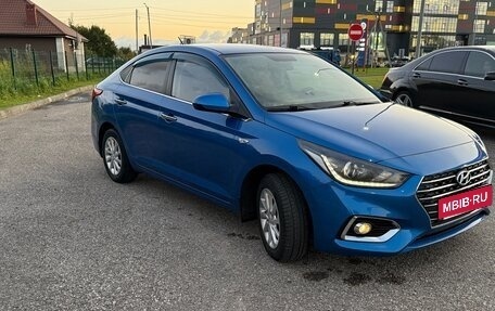 Hyundai Solaris II рестайлинг, 2018 год, 1 450 000 рублей, 4 фотография