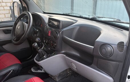 Fiat Doblo II рестайлинг, 2011 год, 390 000 рублей, 10 фотография