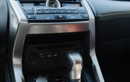 Lexus NX I, 2015 год, 2 890 000 рублей, 16 фотография