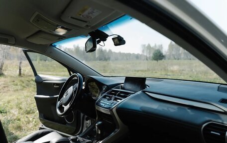 Lexus NX I, 2015 год, 2 890 000 рублей, 18 фотография