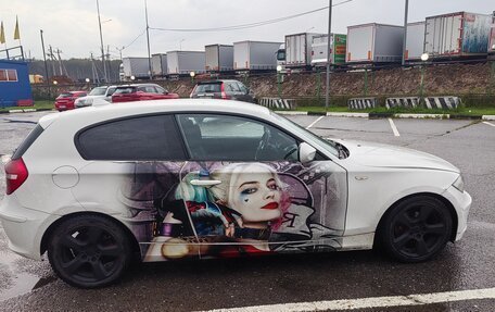 BMW 1 серия, 2011 год, 550 000 рублей, 12 фотография
