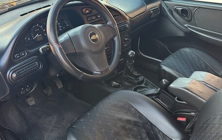 Chevrolet Niva I рестайлинг, 2018 год, 730 000 рублей, 10 фотография
