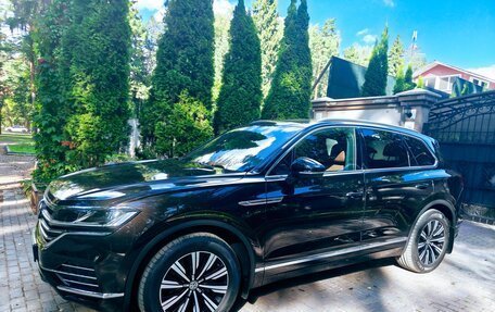 Volkswagen Touareg III, 2018 год, 6 195 000 рублей, 6 фотография