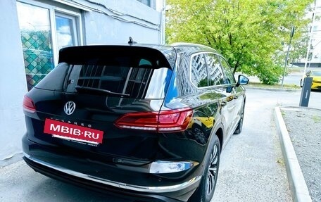 Volkswagen Touareg III, 2018 год, 6 195 000 рублей, 15 фотография