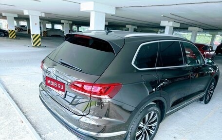Volkswagen Touareg III, 2018 год, 6 195 000 рублей, 32 фотография