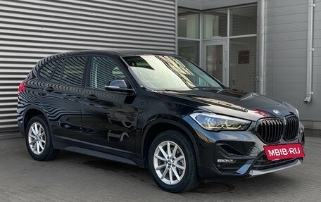 BMW X1, 2020 год, 2 750 000 рублей, 3 фотография