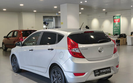 Hyundai Solaris II рестайлинг, 2013 год, 797 000 рублей, 11 фотография