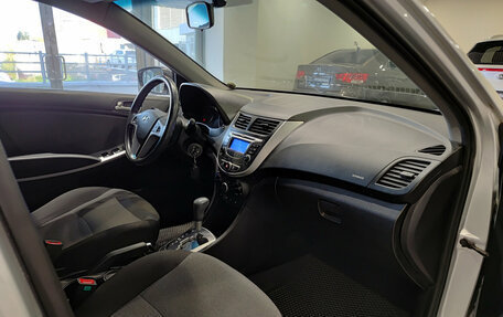 Hyundai Solaris II рестайлинг, 2013 год, 797 000 рублей, 15 фотография