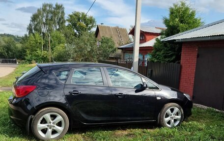 Opel Astra J, 2011 год, 1 080 000 рублей, 5 фотография