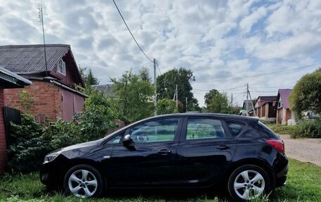 Opel Astra J, 2011 год, 1 080 000 рублей, 4 фотография