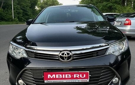 Toyota Camry, 2015 год, 2 390 000 рублей, 2 фотография