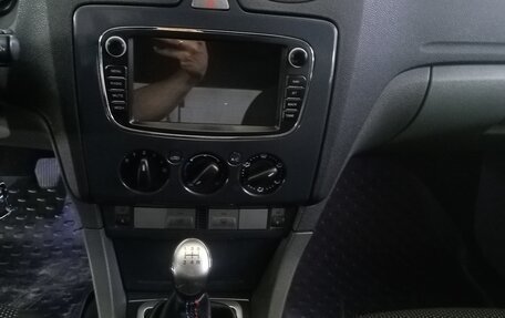 Ford Focus II рестайлинг, 2011 год, 500 000 рублей, 37 фотография