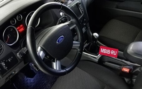 Ford Focus II рестайлинг, 2011 год, 500 000 рублей, 32 фотография