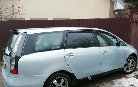 Mitsubishi Grandis, 2004 год, 430 000 рублей, 2 фотография