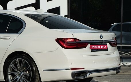 BMW 7 серия, 2016 год, 3 190 000 рублей, 7 фотография